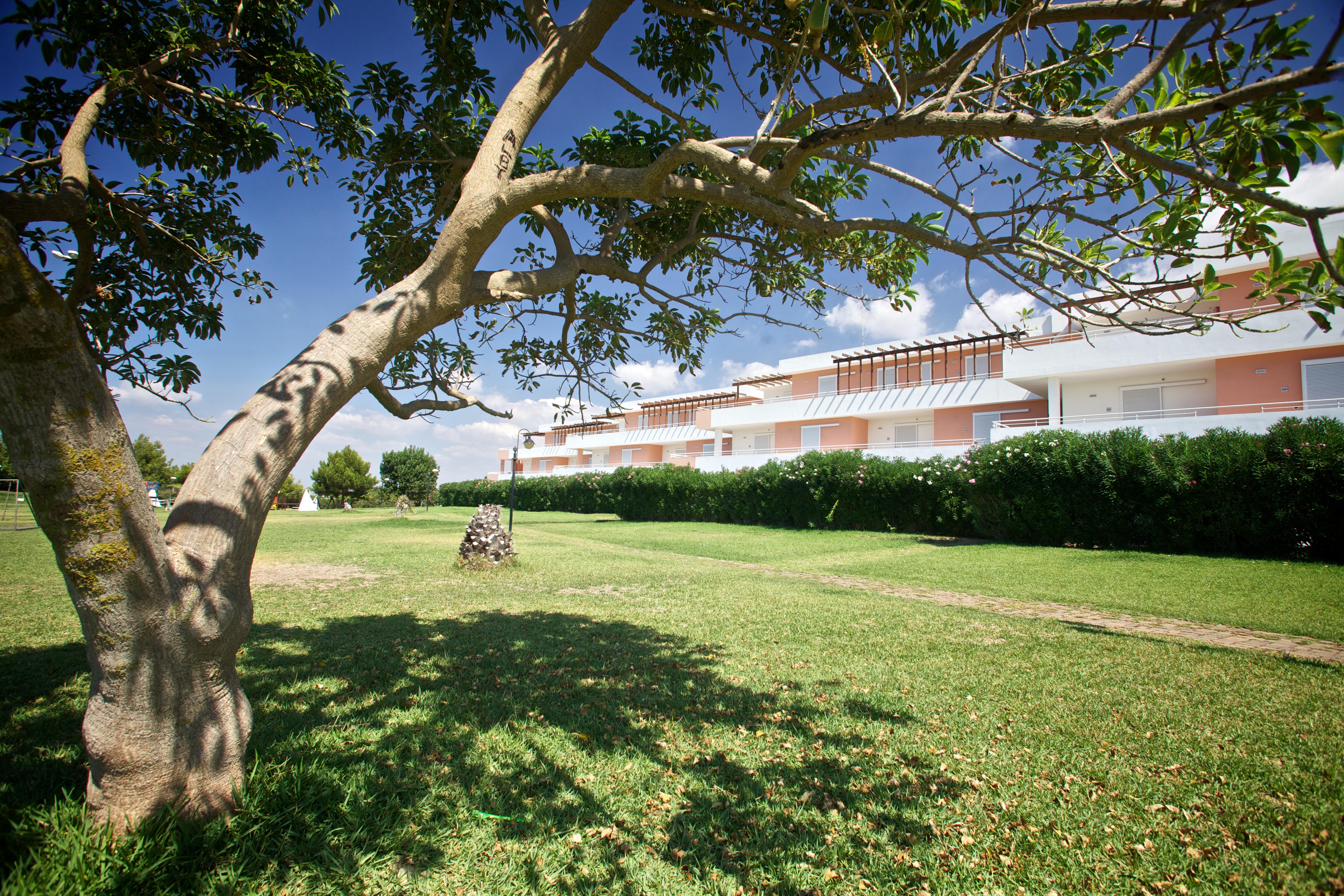 Tramonti Residence Sant Isidoro  Exterior foto